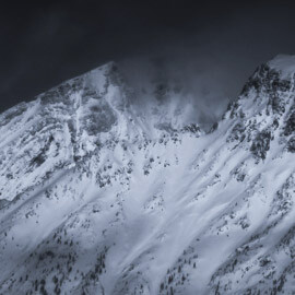 Snowly mountain image